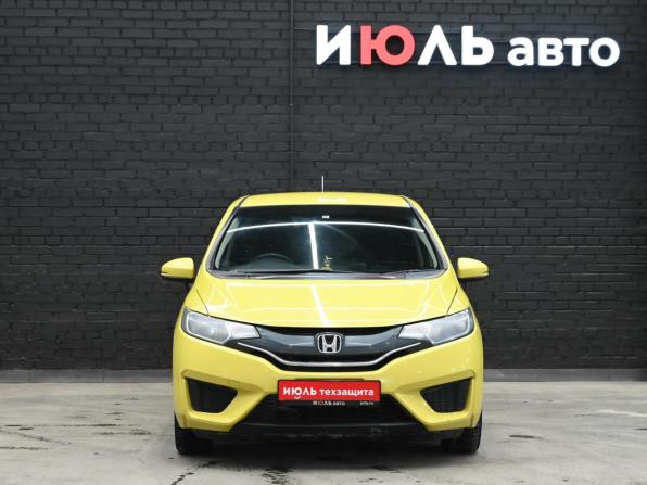 Honda Fit III с пробегом 2013 года, цена 899 000 рублей, 176262 км, хэтчбек, Автокод Объявления