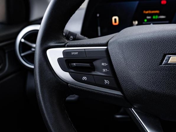 Chevrolet Monza II Рестайлинг с пробегом 2023 года, цена 1 650 000 рублей, 21988 км, седан, Автокод Объявления