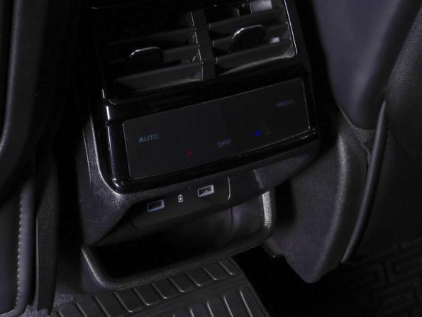 Geely Monjaro I с пробегом 2023 года, цена 3 150 000 рублей, 45088 км, внедорожник, Автокод Объявления