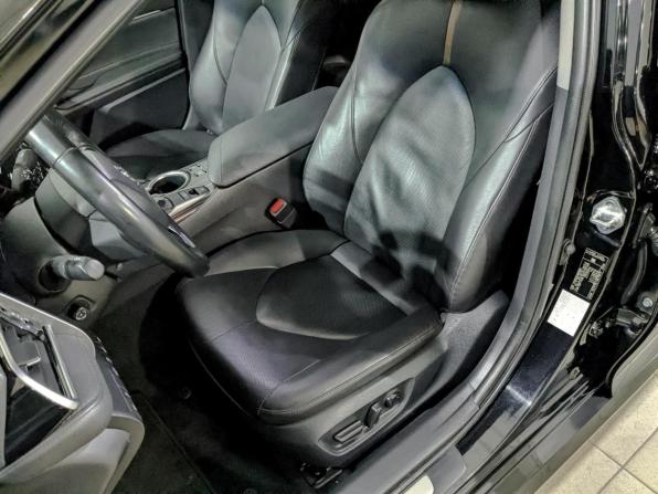 Toyota Camry VIII (XV70) с пробегом 2020 года, цена 2 890 000 рублей, 113982 км, седан, Автокод Объявления