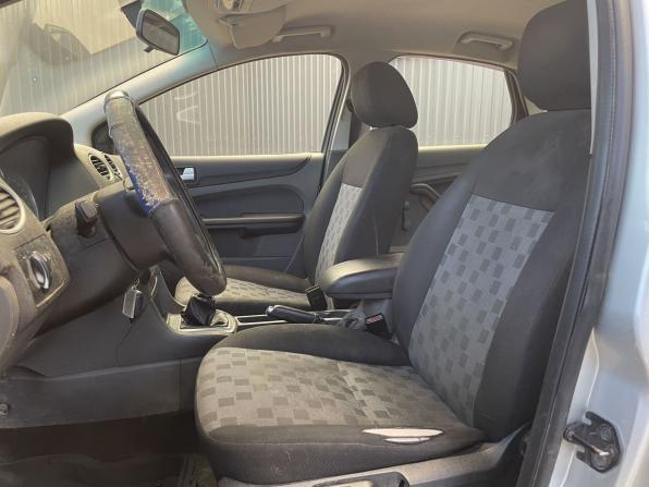 Ford Focus II с пробегом 2006 года, цена 220 000 рублей, 280000 км, седан, Автокод Объявления