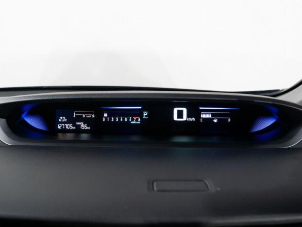 Honda Stepwgn V с пробегом 2015 года, цена 1 730 000 рублей, 127705 км, минивэн, Автокод Объявления