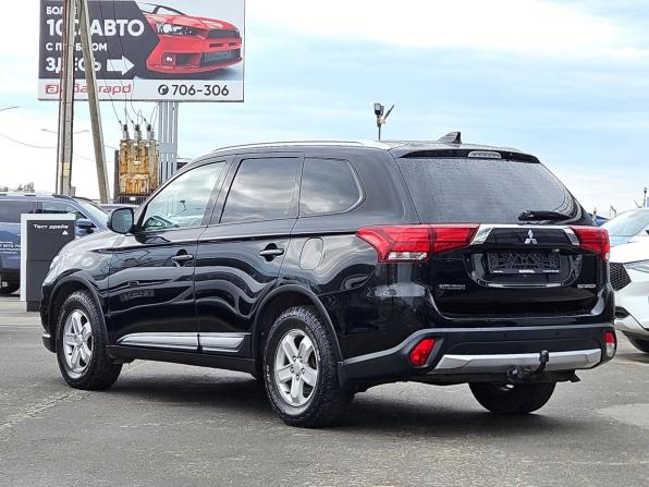 Mitsubishi Outlander III Рестайлинг 2 с пробегом 2017 года, цена 1 999 000 рублей, 91500 км, внедорожник, Автокод Объявления