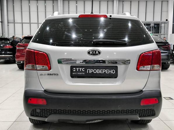 Kia Sorento II с пробегом 2012 года, цена 1 590 000 рублей, 174950 км, внедорожник, Автокод Объявления