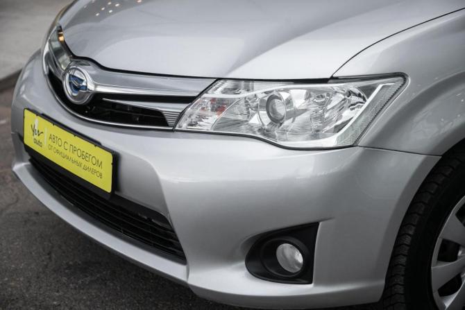 Toyota Corolla XI (E160 E170 E180) с пробегом 2013 года, цена 975 000 рублей, 121300 км, универсал, Автокод Объявления