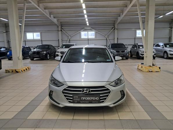 Hyundai Elantra VI (AD) с пробегом 2016 года, цена 1 095 000 рублей, 212227 км, седан, Автокод Объявления