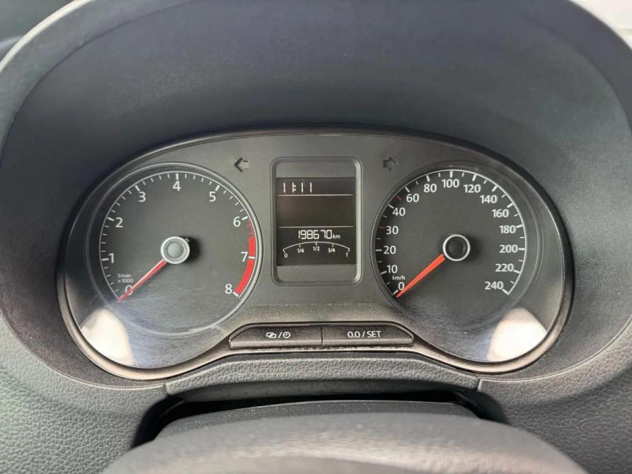 Volkswagen Polo V Рестайлинг Альметьевск  - изображение 8