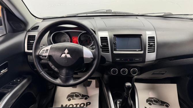 Mitsubishi Outlander II с пробегом 2008 года, цена 790 000 рублей, 232000 км, внедорожник, Автокод Объявления