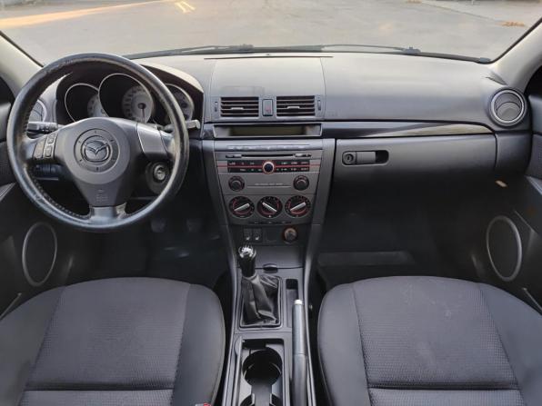 Mazda 3 I (BK) Рестайлинг с пробегом 2006 года, цена 369 000 рублей, 266499 км, седан, Автокод Объявления