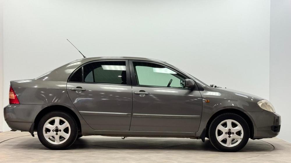Toyota Corolla IX (E120 E130) Рестайлинг Киров  - изображение 5