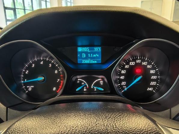 Ford Focus III с пробегом 2012 года, цена 599 000 рублей, 238810 км, хэтчбек, Автокод Объявления