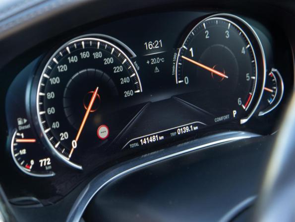 BMW 7 серии VI (G11/G12) с пробегом 2015 года, цена 2 998 000 рублей, 141480 км, седан, Автокод Объявления