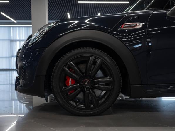 Mini Hatch III (F55/F56) Рестайлинг с пробегом 2019 года, цена 2 980 000 рублей, 69442 км, хэтчбек, Автокод Объявления