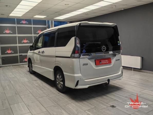 Nissan Serena V (C27) с пробегом 2018 года, цена 2 450 000 рублей, 198457 км, минивэн, Автокод Объявления