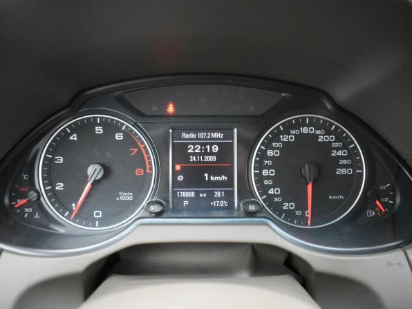 Audi Q5 I (8R) с пробегом 2010 года, цена 1 179 000 рублей, 178900 км, внедорожник, Автокод Объявления
