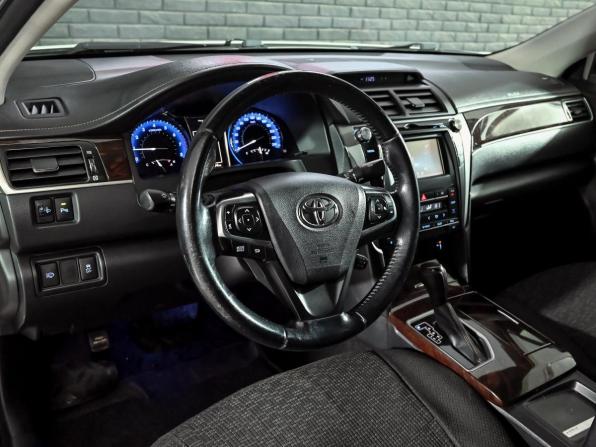 Toyota Camry VII (XV50) Рестайлинг с пробегом 2016 года, цена 2 110 000 рублей, 165934 км, седан, Автокод Объявления