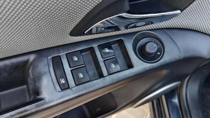Chevrolet Cruze I с пробегом 2012 года, цена 679 900 рублей, 226000 км, хэтчбек, Автокод Объявления