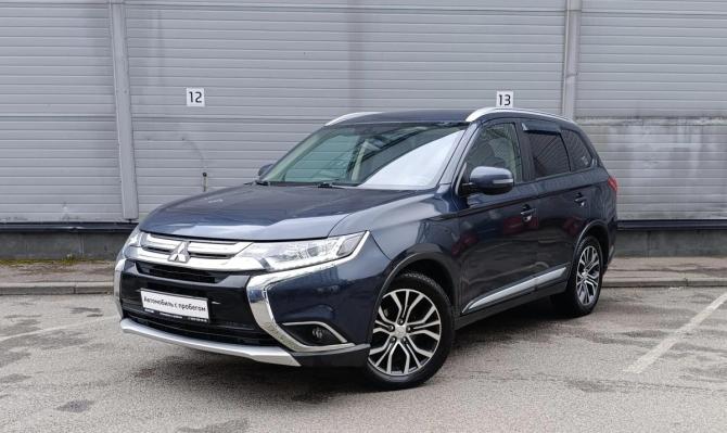 Mitsubishi Outlander III Рестайлинг 2 с пробегом 2017 года, цена 1 449 000 рублей, 249969 км, внедорожник, Автокод Объявления