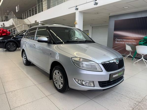 Skoda Fabia II Рестайлинг с пробегом 2012 года, цена 679 000 рублей, 163250 км, универсал, Автокод Объявления