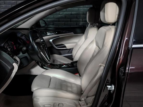 Opel Insignia I Рестайлинг с пробегом 2014 года, цена 1 350 000 рублей, 160180 км, хэтчбек, Автокод Объявления