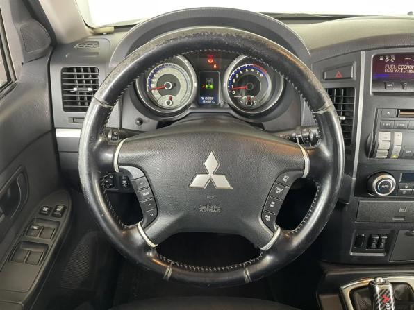 Mitsubishi Pajero IV с пробегом 2010 года, цена 1 640 000 рублей, 164680 км, внедорожник, Автокод Объявления