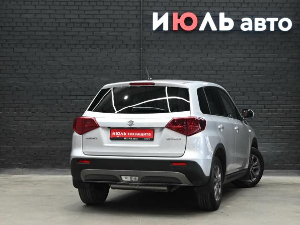 Suzuki Vitara II Рестайлинг с пробегом 2019 года, цена 1 970 000 рублей, 91964 км, внедорожник, Автокод Объявления
