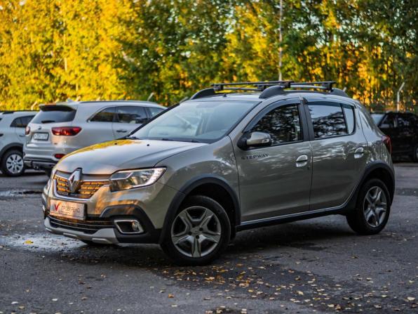 Renault Sandero II Рестайлинг с пробегом 2021 года, цена 1 210 000 рублей, 68655 км, хэтчбек, Автокод Объявления
