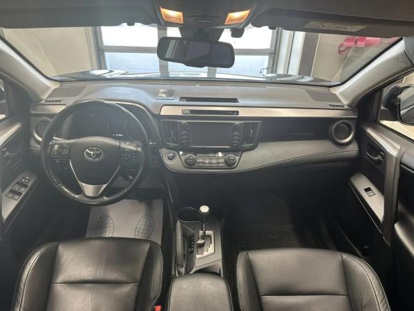 Toyota RAV4 IV (XA40) Рестайлинг с пробегом 2019 года, цена 2 565 000 рублей, 160942 км, внедорожник, Автокод Объявления