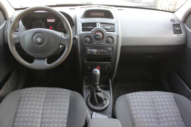 Renault Megane II Рестайлинг с пробегом 2008 года, цена 357 000 рублей, 235731 км, седан, Автокод Объявления