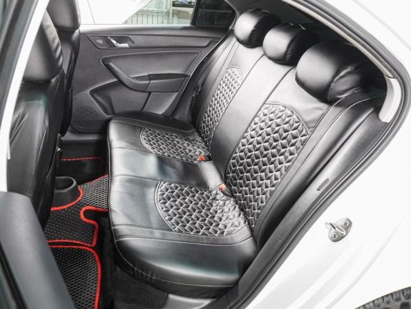 Skoda Rapid I с пробегом 2016 года, цена 829 000 рублей, 216718 км, лифтбек, Автокод Объявления
