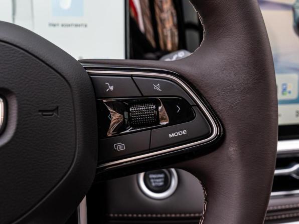 Geely Monjaro I Рестайлинг 2 (China Market) с пробегом 2026 года, цена 4 399 000 рублей, 17 км, внедорожник, Автокод Объявления