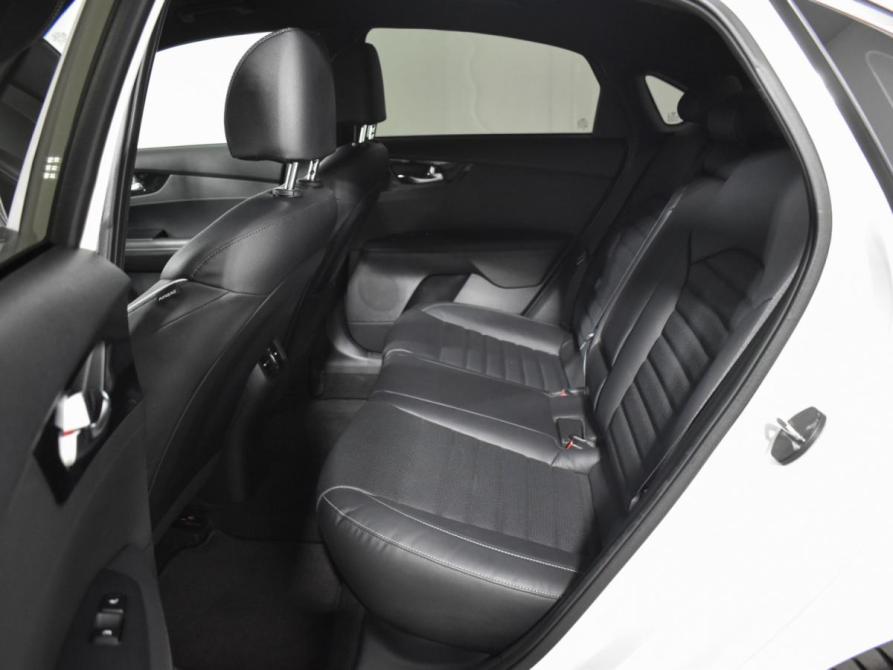Kia Cerato IV Санкт-Петербург  - изображение 12