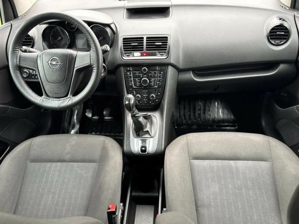 Opel Meriva B с пробегом 2013 года, цена 450 000 рублей, 289000 км, минивэн, Автокод Объявления