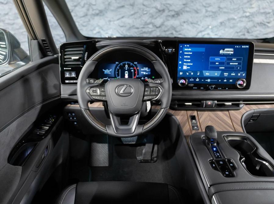 Lexus LM II Москва  - изображение 12