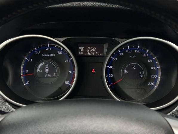 Hyundai ix35 I Рестайлинг с пробегом 2013 года, цена 1 100 000 рублей, 172470 км, внедорожник, Автокод Объявления