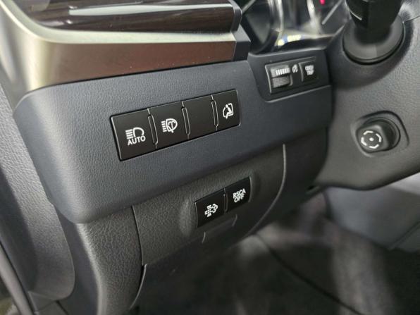 Lexus LX III Рестайлинг 2 с пробегом 2020 года, цена 9 890 000 рублей, 86036 км, внедорожник, Автокод Объявления