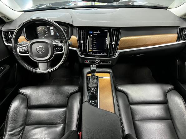 Volvo S90 II с пробегом 2017 года, цена 2 680 000 рублей, 128658 км, седан, Автокод Объявления