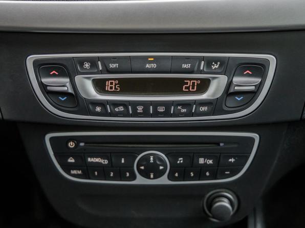Renault Fluence I с пробегом 2012 года, цена 784 000 рублей, 130713 км, седан, Автокод Объявления