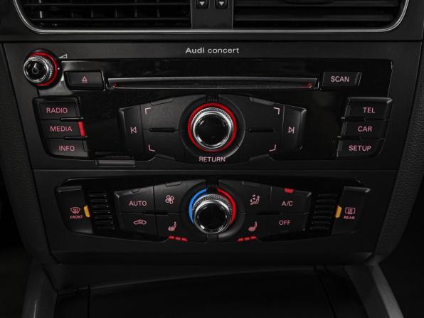 Audi Q5 I (8R) Рестайлинг с пробегом 2016 года, цена 2 300 000 рублей, 148605 км, внедорожник, Автокод Объявления
