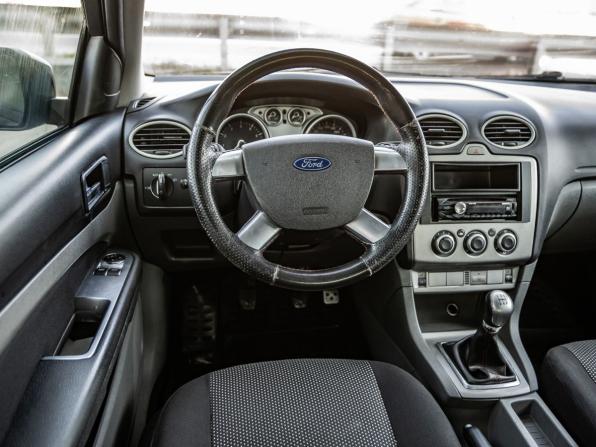 Ford Focus II Рестайлинг с пробегом 2011 года, цена 598 000 рублей, 244886 км, седан, Автокод Объявления