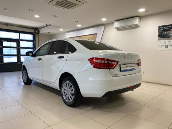 Lada (ВАЗ) Vesta I с пробегом 2016 года, цена 735 000 рублей, 135725 км, седан, Автокод Объявления