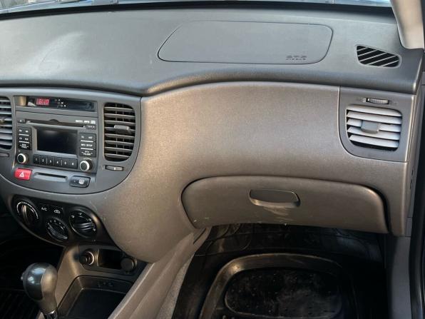 Kia Rio II Рестайлинг с пробегом 2011 года, цена 550 000 рублей, 180508 км, хэтчбек, Автокод Объявления