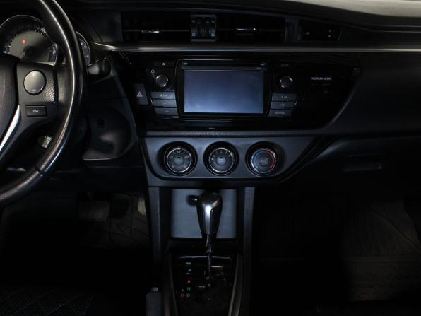 Toyota Corolla XI (E160 E170 E180) с пробегом 2013 года, цена 1 397 000 рублей, 148205 км, седан, Автокод Объявления
