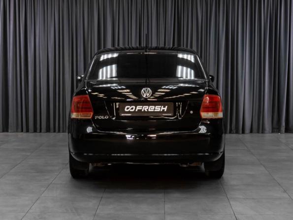Volkswagen Polo V с пробегом 2013 года, цена 799 000 рублей, 117052 км, седан, Автокод Объявления
