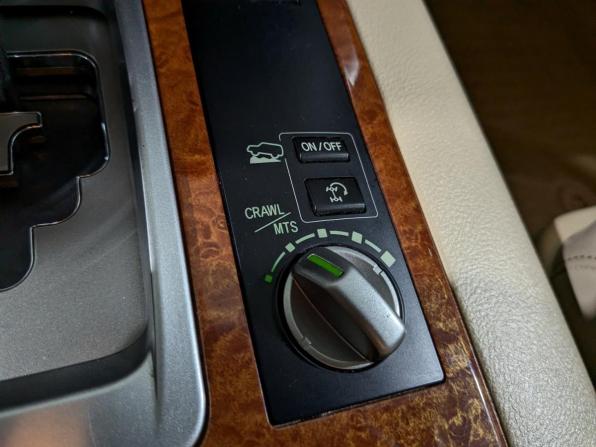 Toyota Land Cruiser 200 Series Рестайлинг 1 с пробегом 2014 года, цена 3 995 000 рублей, 187565 км, внедорожник, Автокод Объявления