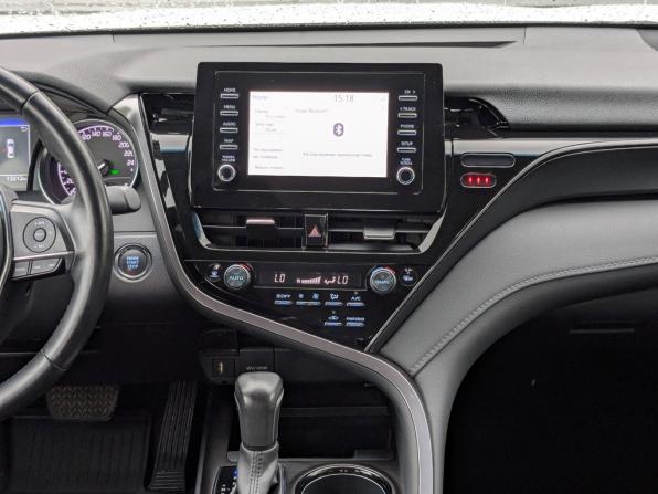 Toyota Camry VIII (XV70) Рестайлинг с пробегом 2021 года, цена 3 200 000 рублей, 13207 км, седан, Автокод Объявления