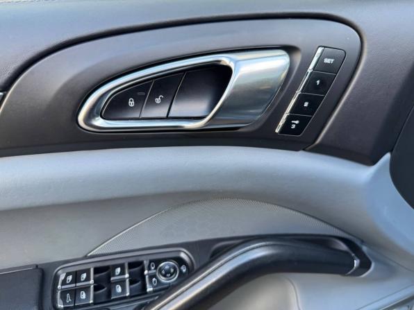 Porsche Cayenne II (958) с пробегом 2013 года, цена 2 650 000 рублей, 251772 км, внедорожник, Автокод Объявления