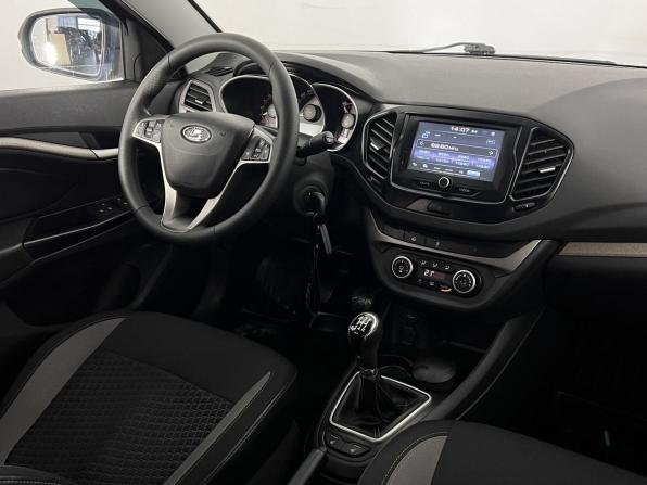 Lada (ВАЗ) Vesta I с пробегом 2017 года, цена 865 000 рублей, 109238 км, седан, Автокод Объявления