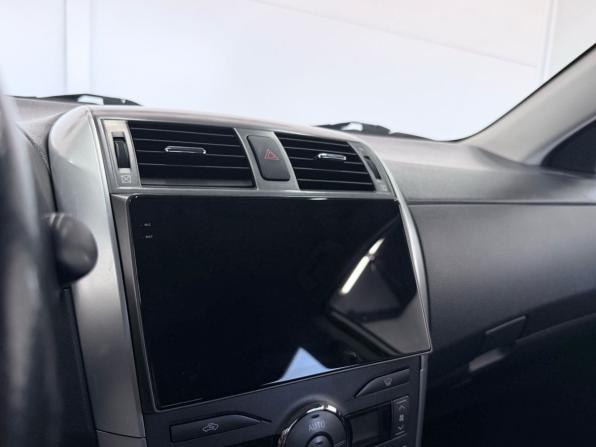 Toyota Corolla X (E140 E150) Рестайлинг с пробегом 2011 года, цена 1 199 000 рублей, 177000 км, седан, Автокод Объявления