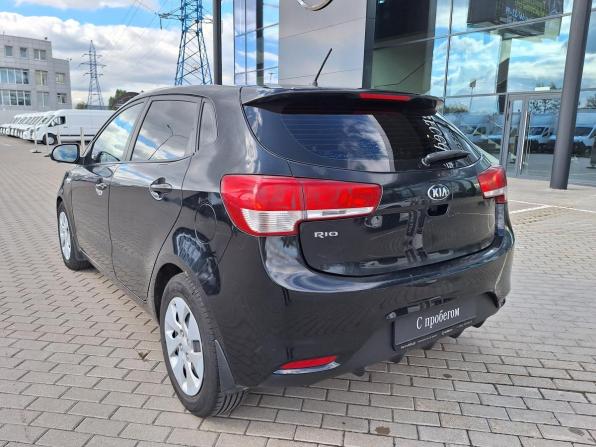 Kia Rio III Рестайлинг с пробегом 2016 года, цена 670 000 рублей, 283493 км, хэтчбек, Автокод Объявления